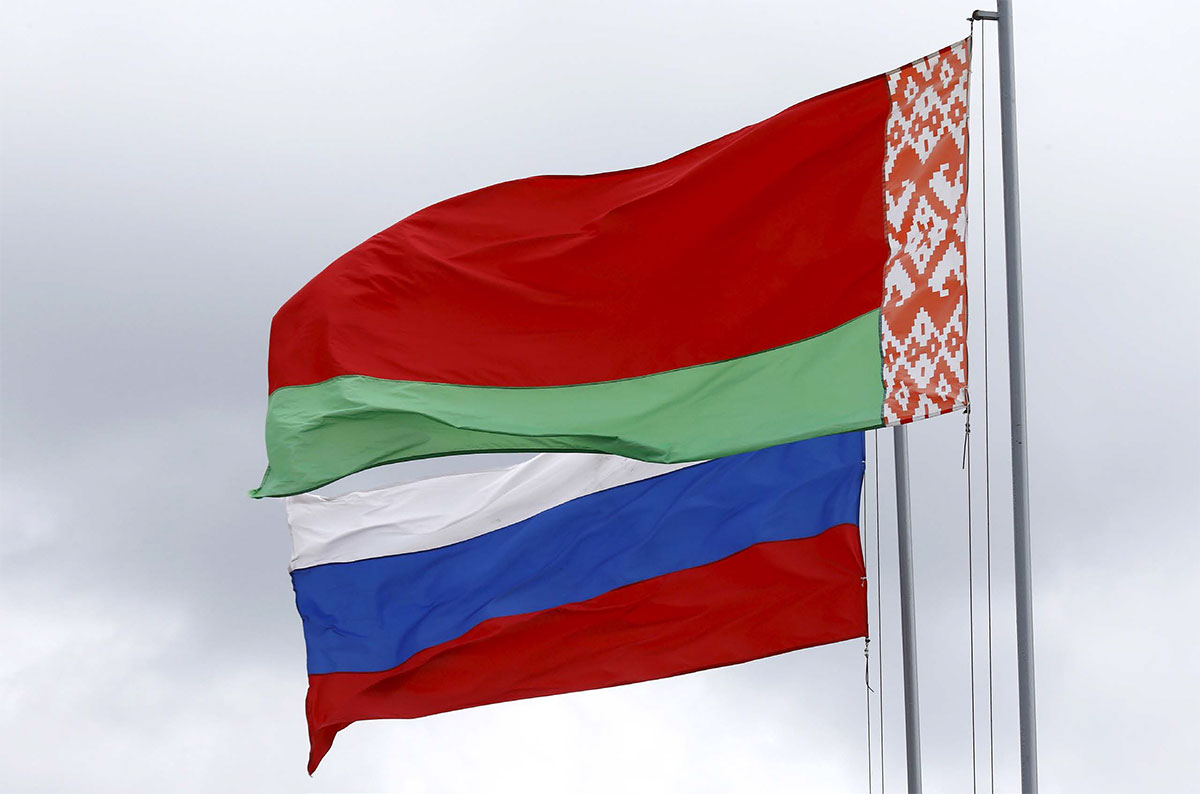 Belarusian and Russian national flags