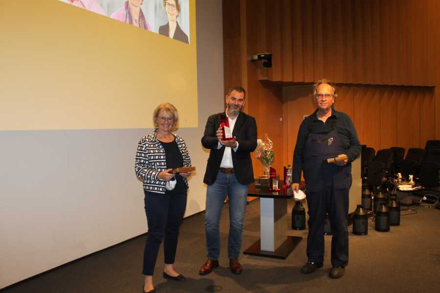 Vergrösserte Ansicht: 3. Platz - Karin Schneider, BAUG - Harald Bollinger, Pensioniert