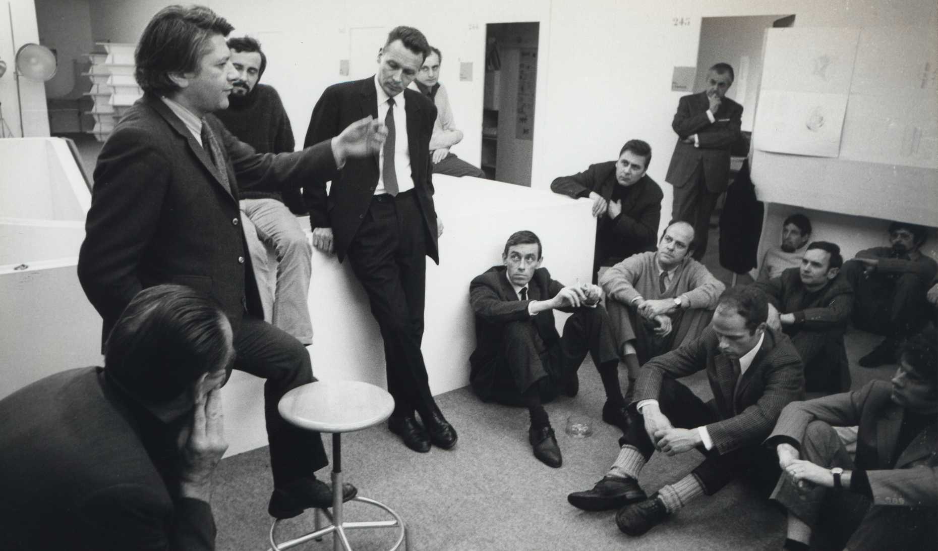 In der Architekturabteilung diskutierte man um 1968 intensiv, z. B. mit dem Schriftsteller Paul Nizon.