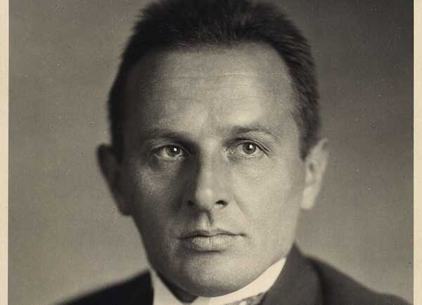 Walter Saxer war von 1939 bis 43 Rektor der ETH Zürich und Gründungsmitglied der «Kommission für wissenschaftliche Forschung der E.T.H.» (Bild: Franz Schmelhaus / ETH-Bibliothek, Bildarchiv)