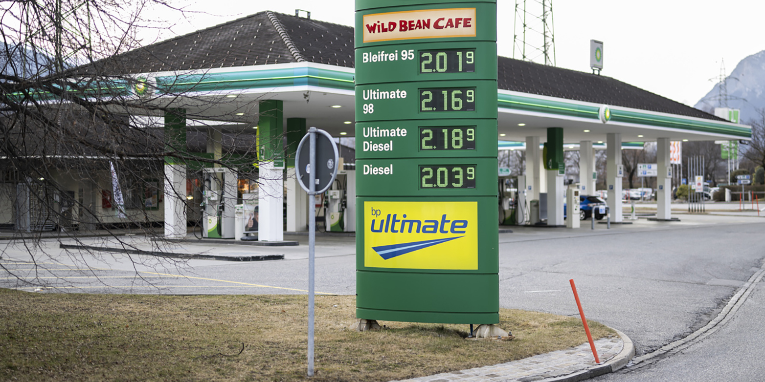 Benzinpreise an einer Tankstelle