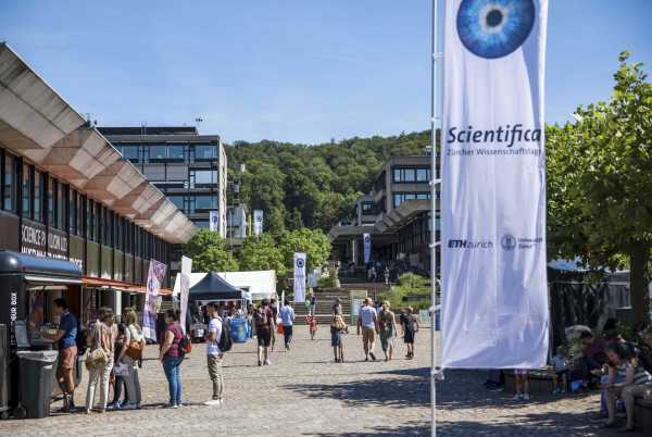 Scientifica Banner mit Blick zum Irchel Campus