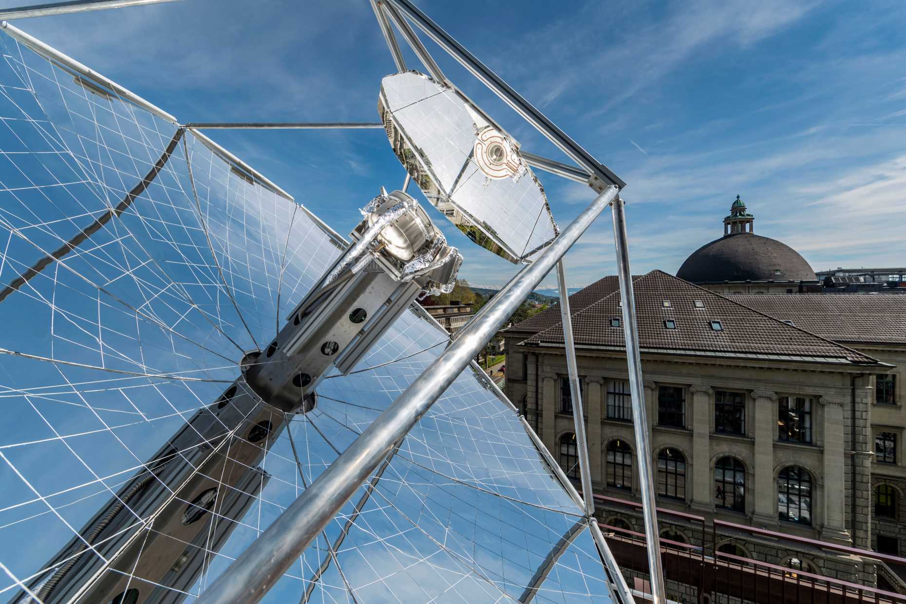 Solaranlage auf dem Dach der ETH Zürich