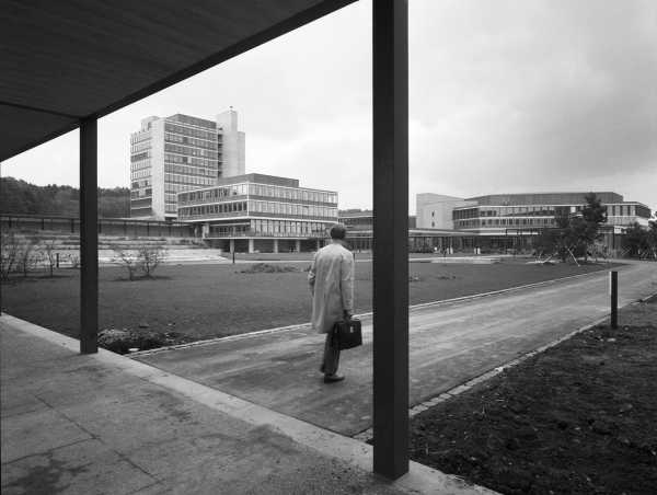 Its history begins in 1964/65 with the move of the Institute for Nuclear Physics. (Photograph: ETH Library / Witschi, Hans)