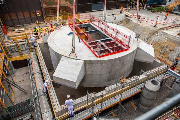 The concrete cylinder that encloses the centrifuge was already placed in August 2020. (Image: ETH Zurich / Nicola Pitaro)
