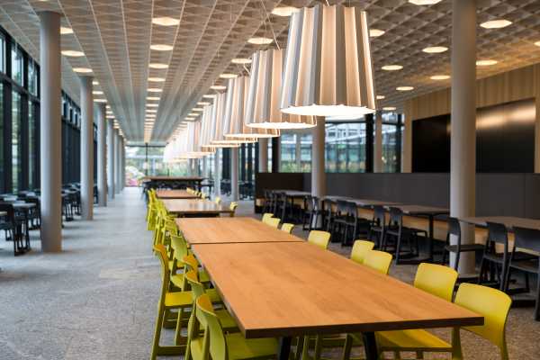 Enlarged view: HPR Foodmarket interior, space to work
