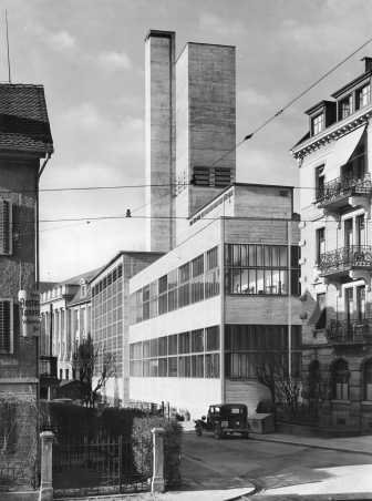Around 1935: The ‘new’ machine laboratory was built on Claussiusstrasse in the Oberstrass quarter. (Photograph: Architectural archives)