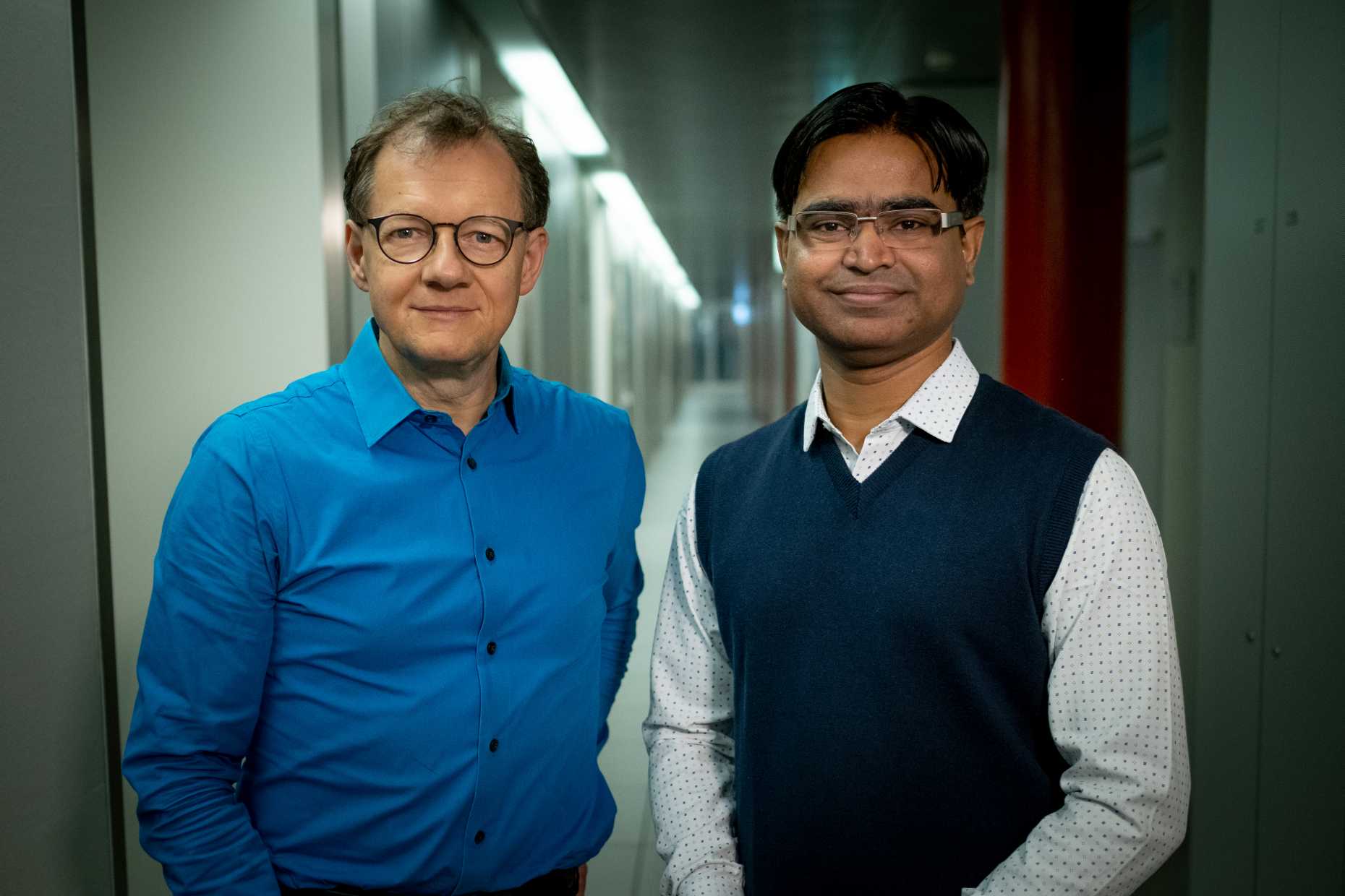 image of Professor Renato Zenobi and Dr. Amit Kumar Sachan