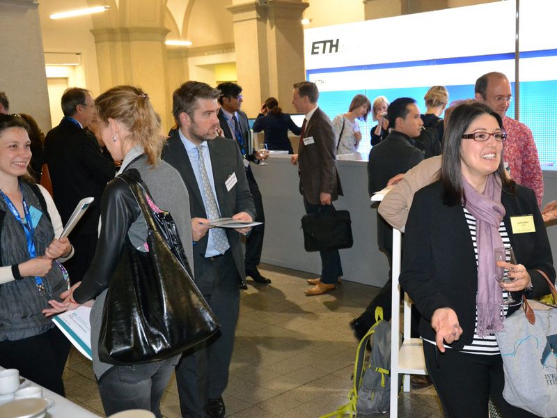 Numerous visitors attended the first IDCN event at ETH Zurich. (Photo: IDCN)