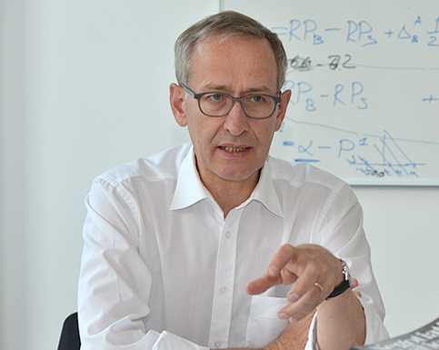 Enlarged view: Michael Ambühl