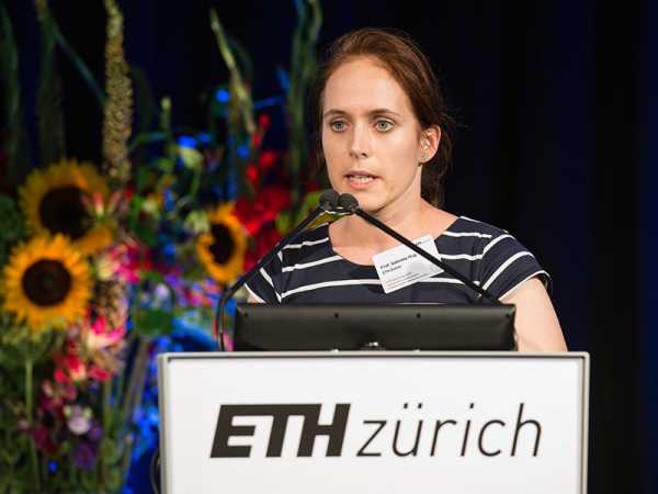 ETH professor Gabriela Hug describes the challenges that arise when the electricity grid becomes even more complex.
