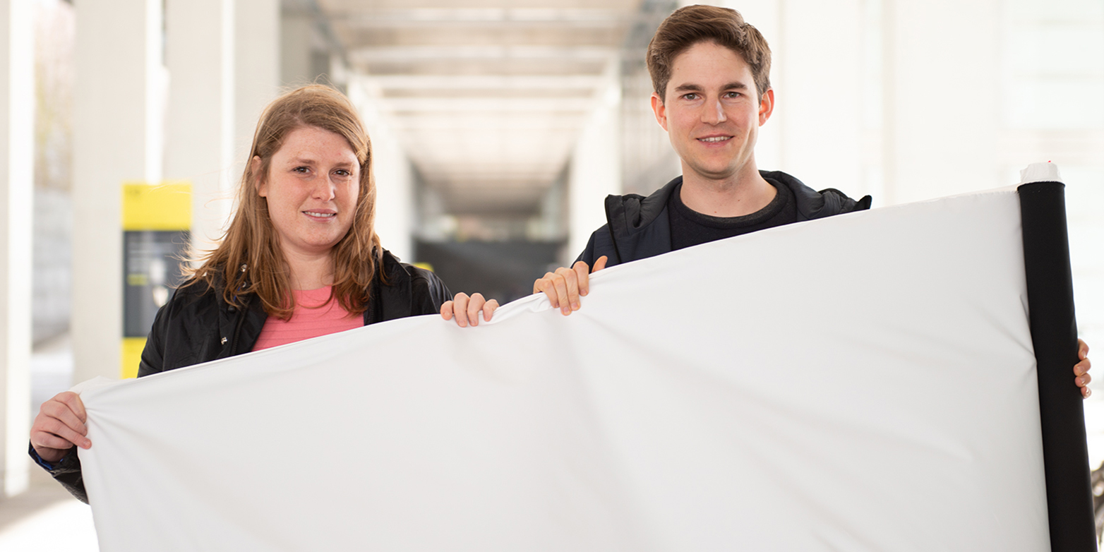 Enlarged view: The young entrepreneurs Anna Beltzung and Mario Stucki are in the starting blocks with their membranes. (Photograph: ETH Zurich / Peter Rüegg)&nbsp;