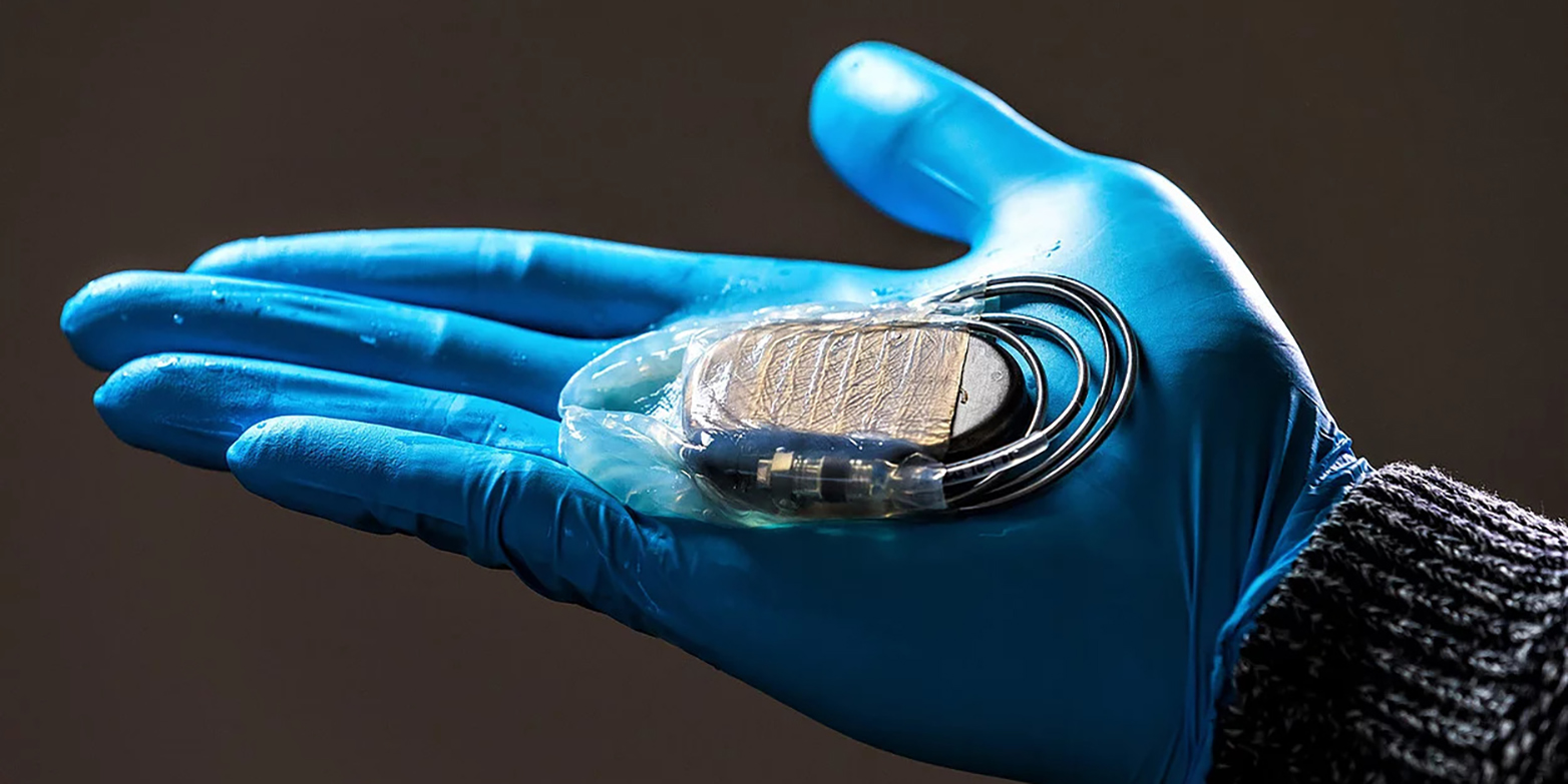 cellulose membrane for protecting pacemakers