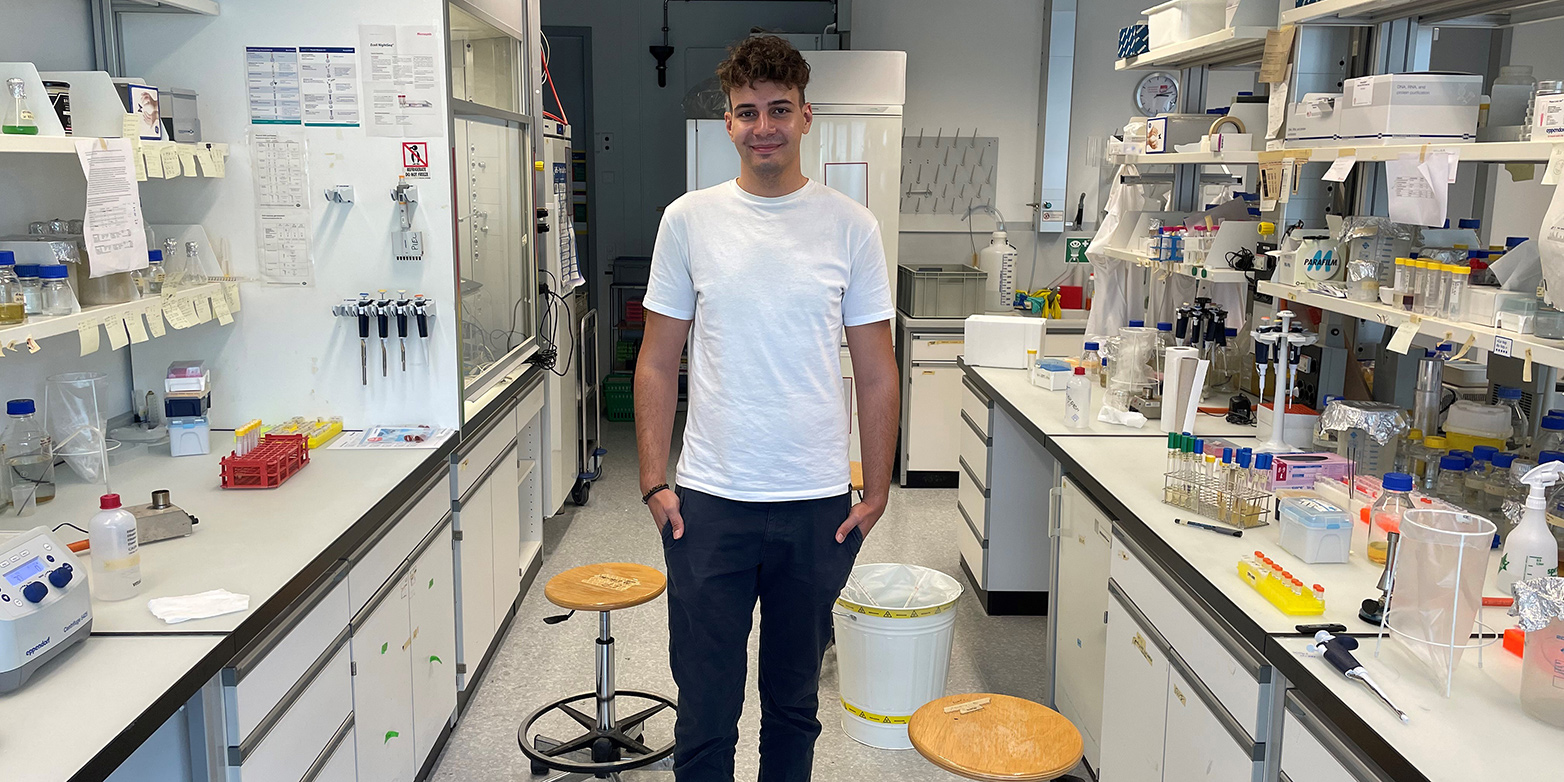 Daniel Richter in his lab