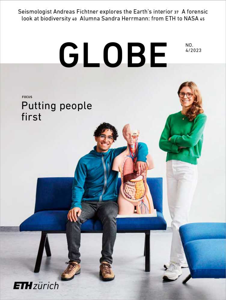 Globe 23/04 Cover page