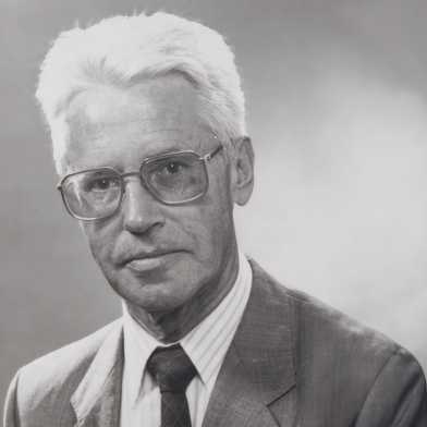 Portrait picture of Heinrich Ursprung