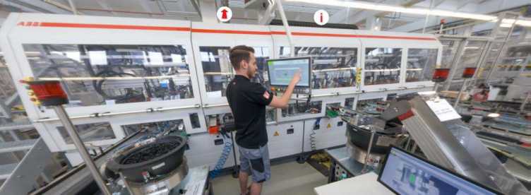 Enlarged view: Figure 2: Snapshot from a machining center in the ABB Heidelberg factory, Germany