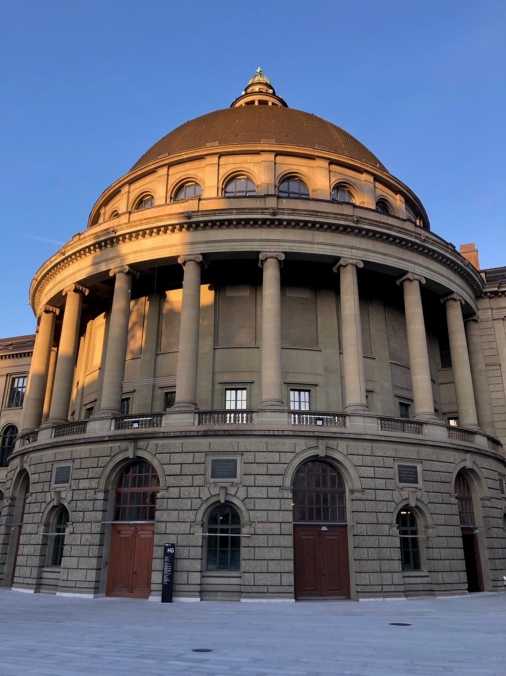 Exterior view of the ETH main building of the dome