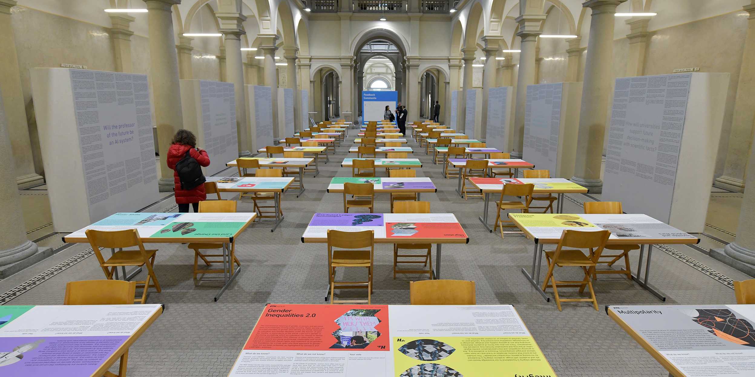 Tables and chairs in the ETH main hall